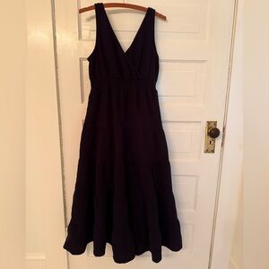 Universal Thread Black Sleeveless V-Neck Dress